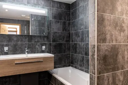 App. 8p. jacuzzi, Retraite dans les Alpes avec jacuzzi - Photo 21
