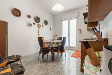 Villa Francisca, Appartement à San Salvo avec barbecue dans le jardin - Photo 2