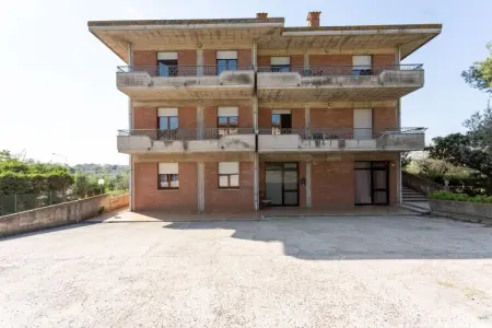 Casa Tommaso - trilo 1 P - 6 pax, Appartement en Toscane près du Trasimène - Photo 4