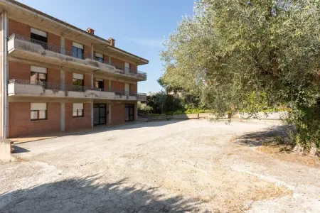 Casa Tommaso - trilo 1 P - 6 pax, Appartement en Toscane près du Trasimène - Photo 10