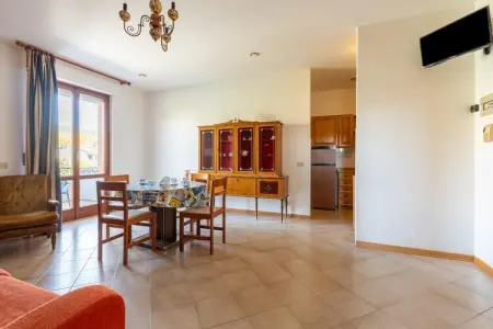 Casa Tommaso - trilo 2 P, Maison à Tuoro sul Trasimeno près du Lago Trasimeno - Photo 2