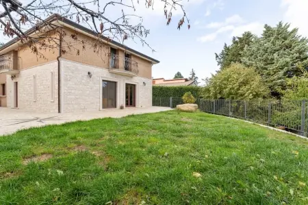 Casa vacanza Becampobasso 4, Splendide Appartement à Campobasso à côté de la vallée et des bois - Photo 1