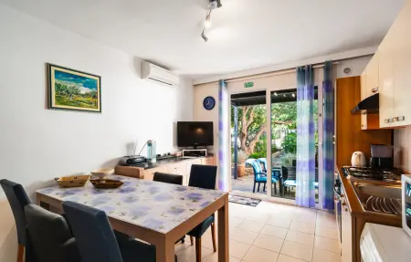 Appartement 4 personnes à Supetar - Photo 2