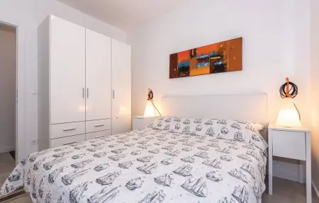 Appartement 5 personnes à Brodarica - Photo 10