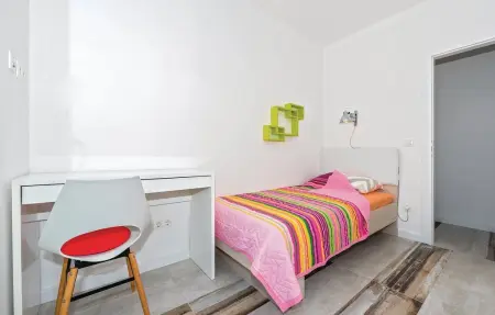 Appartement 5 personnes à Brodarica - Photo 12