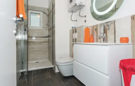Appartement 5 personnes à Brodarica - Photo 14