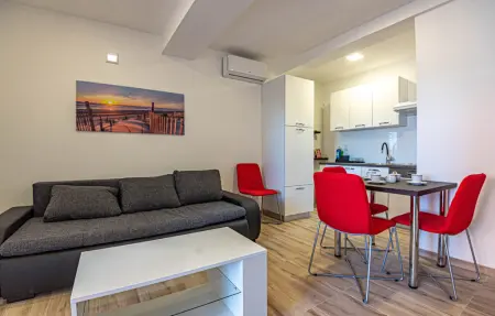 Appartement 4 personnes à Brodarica - Photo 1