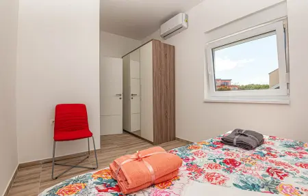 Appartement 4 personnes à Brodarica - Photo 4