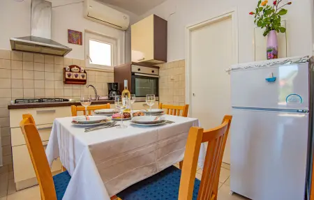 Appartement 4 personnes à Brodarica - Photo 5