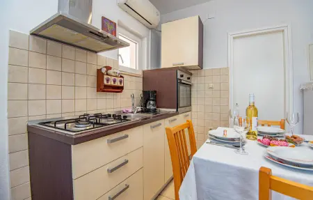 Appartement 4 personnes à Brodarica - Photo 6