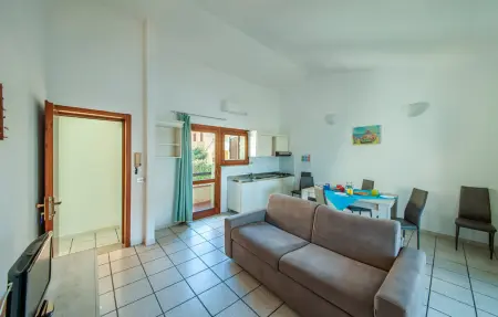 Trilo Sup, Appartement 6 personnes à Isola Rossa - Photo 7