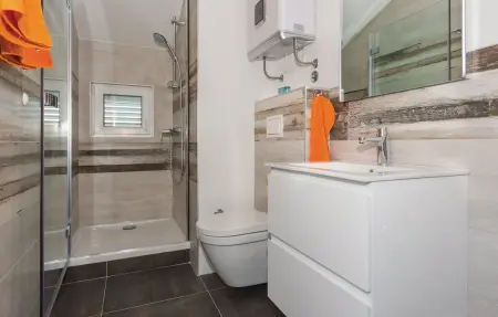 Appartement 5 personnes à Brodarica - Photo 15