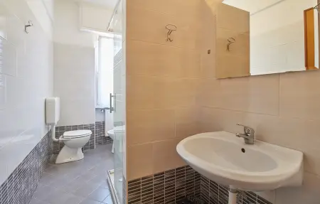 Appartement 5 personnes à Pietra Ligure - Photo 12