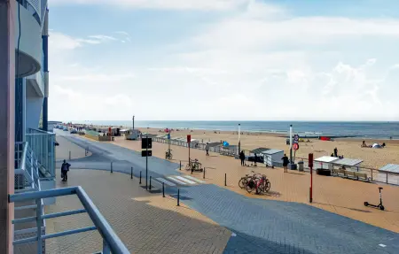 Residentie Zeezicht, Appartement 4 personnes à Oostende - Photo 6