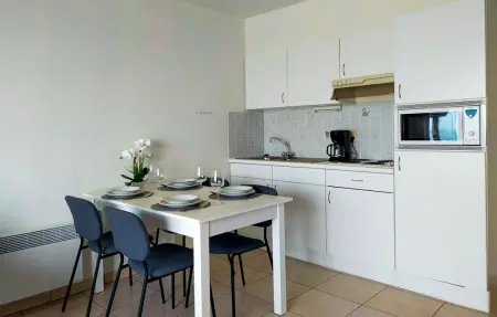 Residentie Zeezicht, Appartement 4 personnes à Oostende - Photo 10