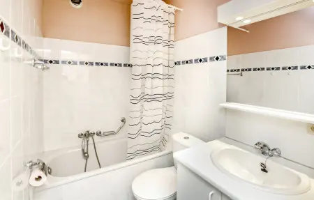 Residentie Zeezicht, Appartement 4 personnes à Oostende - Photo 13