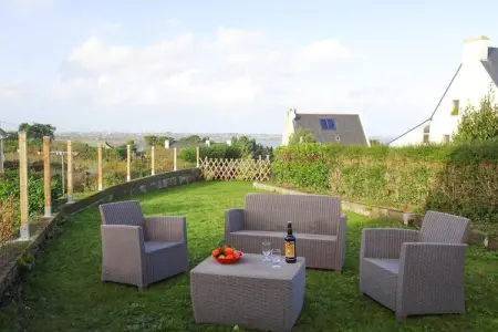 Terraced house with garden and sea view Paimpol, Cottage sur la côte Goëlo avec vue mer - Photo 1