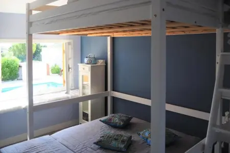 Doppelhaushälfte in Saintes-Maries-de-la-Mer, Maison Saintes-Maries Proche Plages - Photo 9