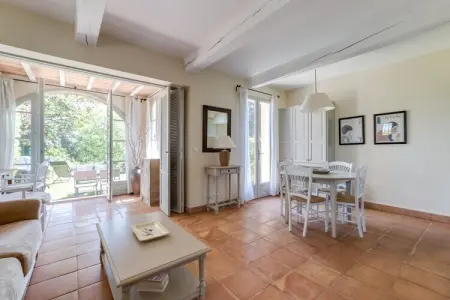 Apartments Les Domaines de Saint-Endréol / La Motte-en-Provence // Apt 2 chambres Type A, Maison familiale exclusive à La Motte - Photo 6