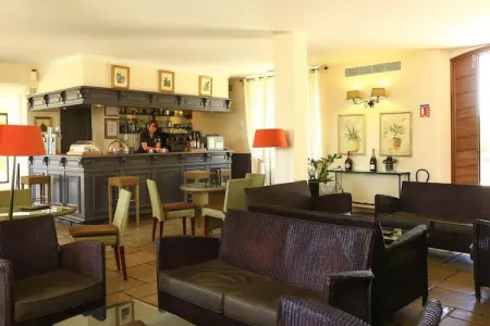 Apartments Les Domaines de Saint-Endréol / La Motte-en-Provence // Apt 2 chambres Type B, Résidence dans le Var avec Golf et Spa - Photo 25