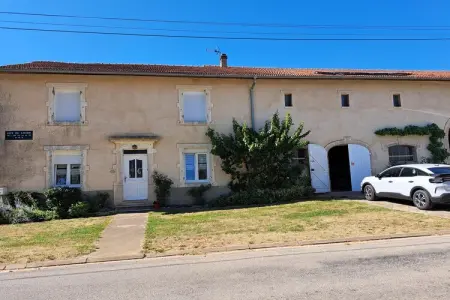Terraced house Lahayville, Maison près du Lac de Madine avec charme ancien - Photo 10