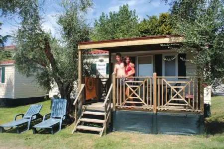 Mobile Homes Fontanelle Moniga del Garda-MH Standard Plus, Mobil-home à Moniga del Garda-anciennement TUI Ferienhaus - Photo 11