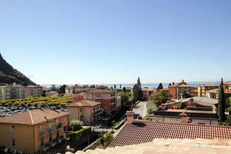 Residence Doria, Garda-Bilo 5, Appartement à Garda près des magasins - Photo 1