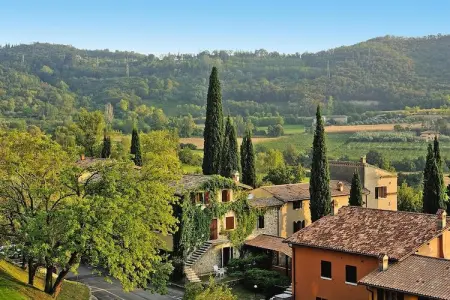 Apartments Poiano, Garda-bilo, Appartements Poiano à Garda avec piscine - Photo 2