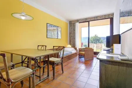 Apartments Poiano, Garda-trilo, Appartements Poiano à Garda avec piscine - Photo 7