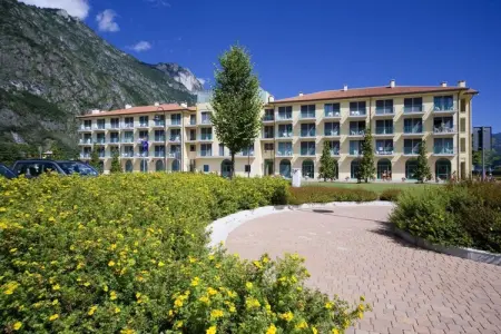 Residence Porto Letizia Porlezza - Palace 1-room 4 pax Lake View Plus P1LP4 8205, Appartement à Porlezza avec vue sur le lac - Photo 6