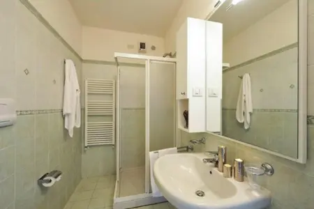 Residence Porto Letizia Porlezza - Village bilocale 4 pax Deluxe VGBD4 8227, Appartement moderne Porlezza pour 4 - Photo 14