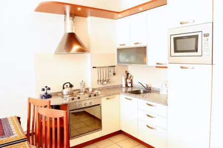 Residence Porto Letizia Porlezza - Villas Studio 4 pax Vista Lago Plus VSLP4 Lake View Plus 8213, Appartement à Porlezza avec vue sur le lac - Photo 1