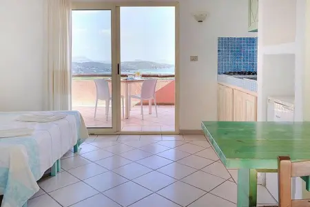 Holiday residence Lu Nibareddu, Loiri-Typ E 3-Raum 55 qm, Appartement dans une résidence à Loiri - Photo 8
