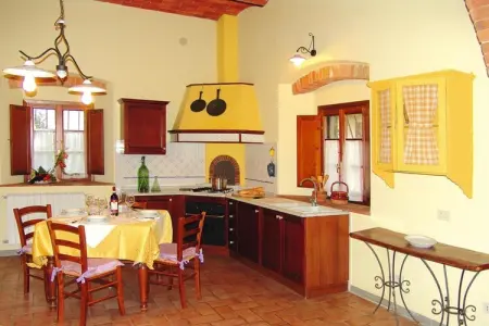 Agri-tourism Poggio al Sole Vinci Type Margherita-Margherita, Agritourisme Poggio al Sole, Vinci - Photo 2