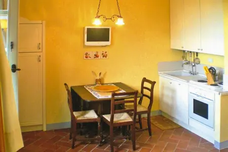 Ferienanlage Borgo della Meliana Gambassi Terme Typ Bilo, Appartement en Toscane avec piscine et golf - Photo 2