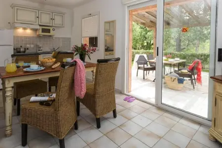 Residence Mare e Monte Solenzara // Villas Stella F2, Retraite Solenzara Garden Bungalow - Photo 7