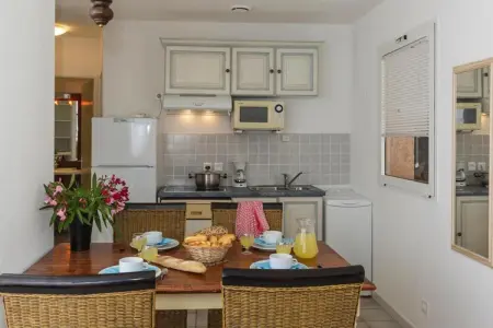 Residence Mare e Monte Solenzara // Villa F3 Charme, Appartement corse près d'une plage de sable fin - Photo 3