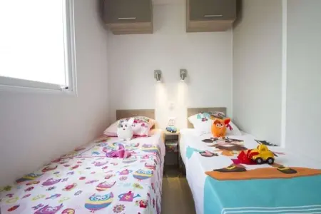 Caravanpark Mas des Lavandes Sérignan Mobilhome Classic, Valras-Plage Mobil-home avec parc aquatique - Photo 9