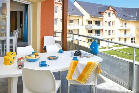 Residence Les Isles de Sola Grandcamp // T2 BALCON / 2 pcs 30 à 50 m2 T2 AVEC balcon ou terrasse, Séjour côtier avec piscine à Grandcamp - Photo 7