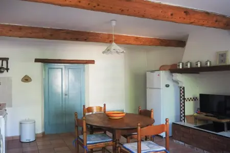 Reihenhaus in Monteux, Maison ensoleillée de Provence avec terrasse - Photo 2