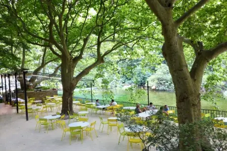 Reihenhaus in Monteux, Maison ensoleillée de Provence avec terrasse - Photo 9