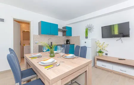Appartement 2 personnes à Brodarica - Photo 2