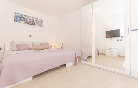 Appartement 2 personnes à Brodarica - Photo 23