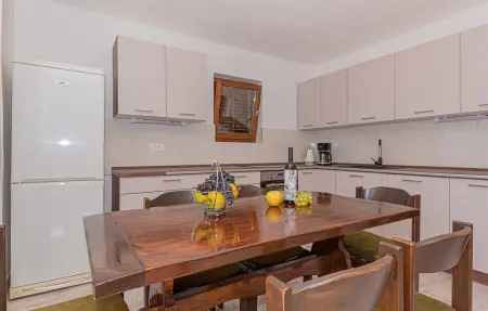 Appartement 7 personnes à Brodarica - Photo 5