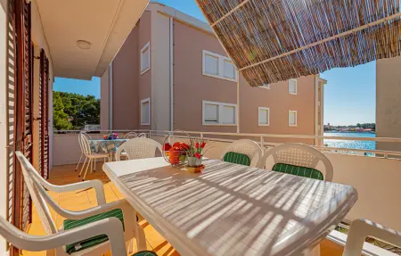 Appartement 7 personnes à Brodarica - Photo 7