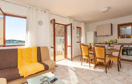 Appartement 7 personnes à Brodarica - Photo 17