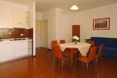Residence Pratone Garda- trilocale, Résidence Pratone, Garde - Photo 2