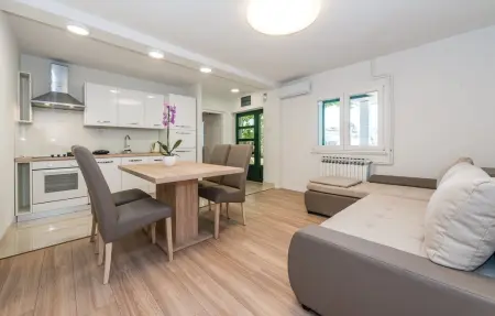 Appartement 3 personnes à Sibenik - Photo 2