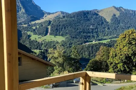 App. 6p., Chalet dans les Alpes avec Vue - Photo 19