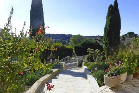 Ferienwohnung in Bellegarde / Les Santolines, Villa à Bellegarde près du Pont du Gard - Photo 11